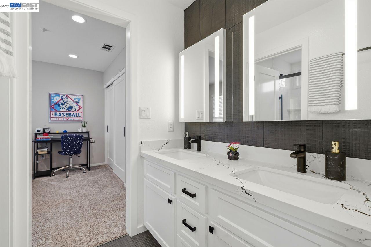 Photo #31: 41132765 Listing: Photo #31