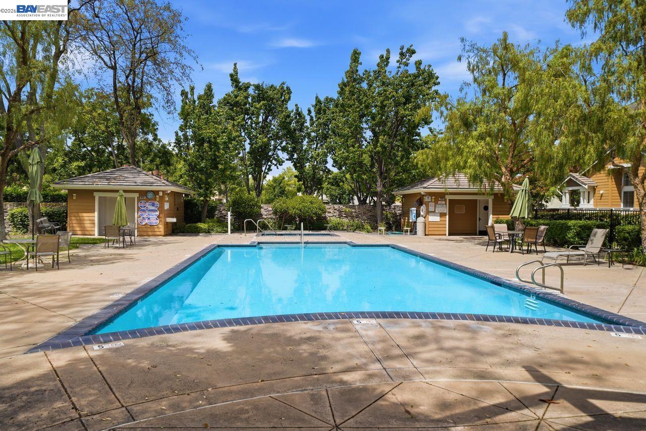 Photo #41: 41132765 Listing: Photo #41