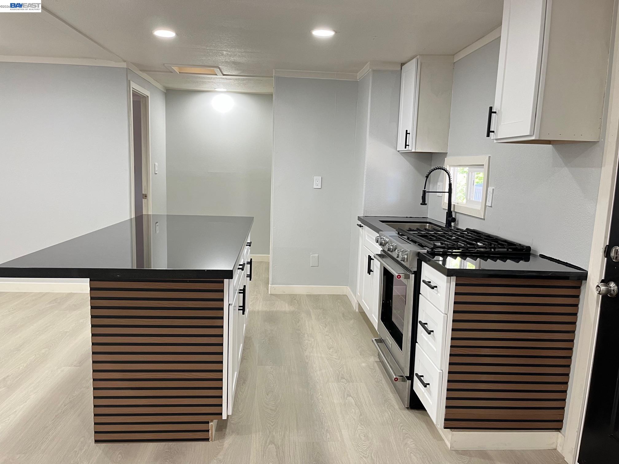 28124 Murcia St, Hayward CA 94544 — photo 5