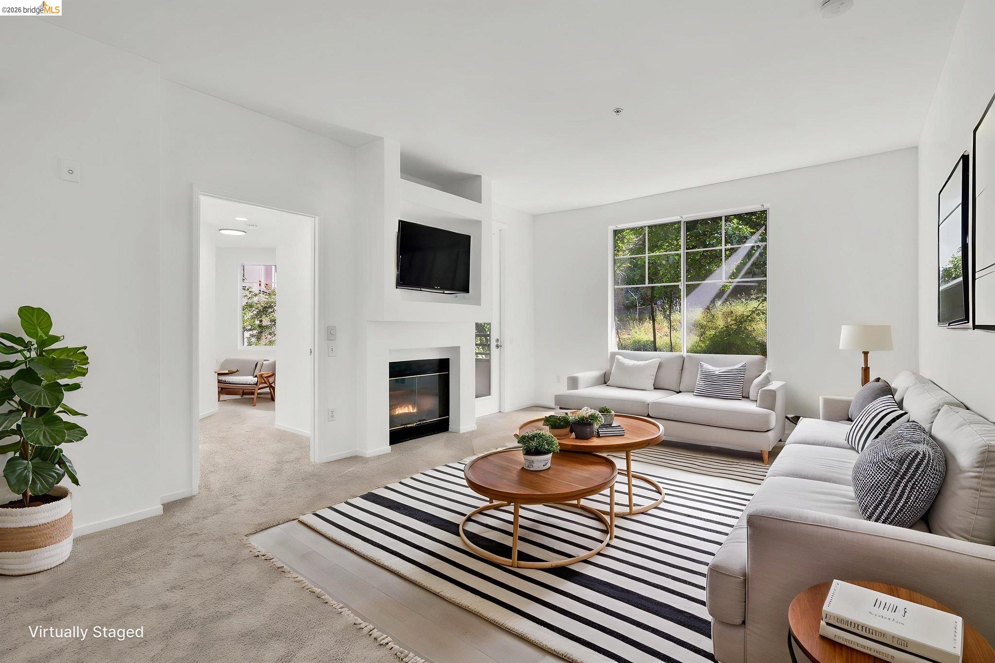 Photo #1: 41132791 Listing: Photo #1