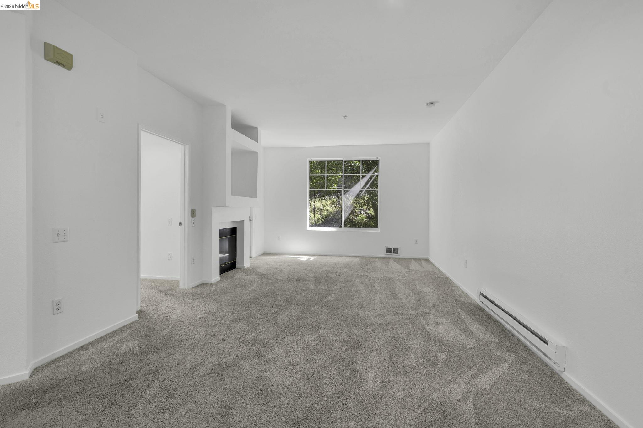 Photo #8: 41132791 Listing: Photo #8