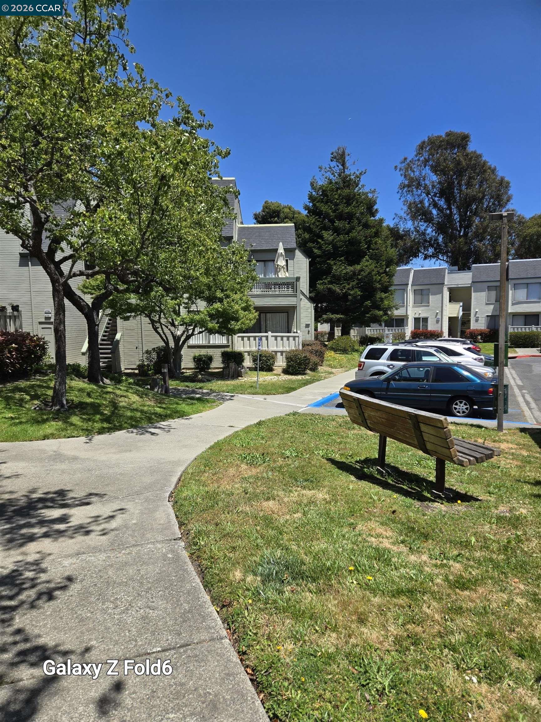 Photo #3: 41132796 Listing: Photo #3