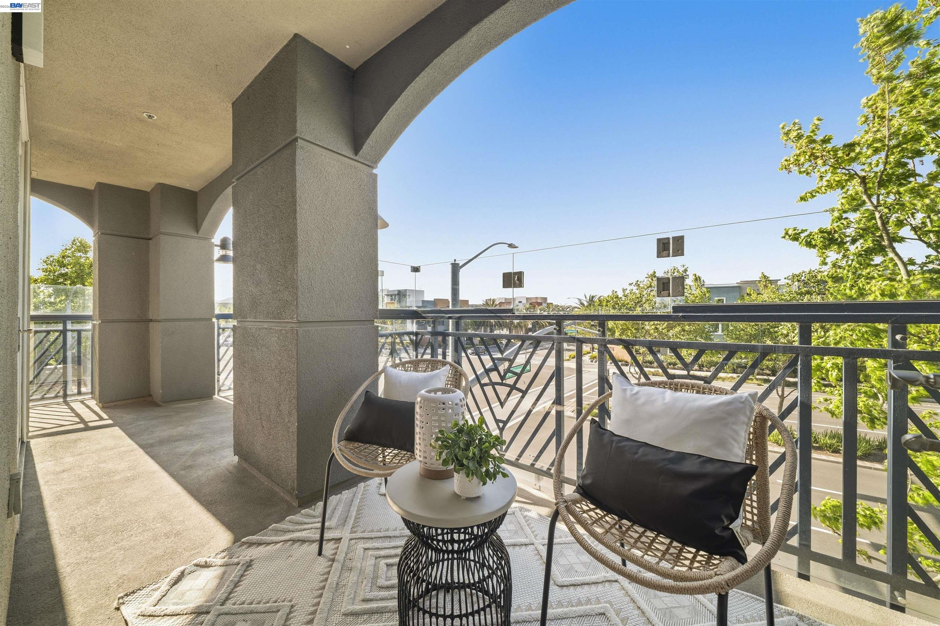 Photo #5: 41132800 Listing: Photo #5