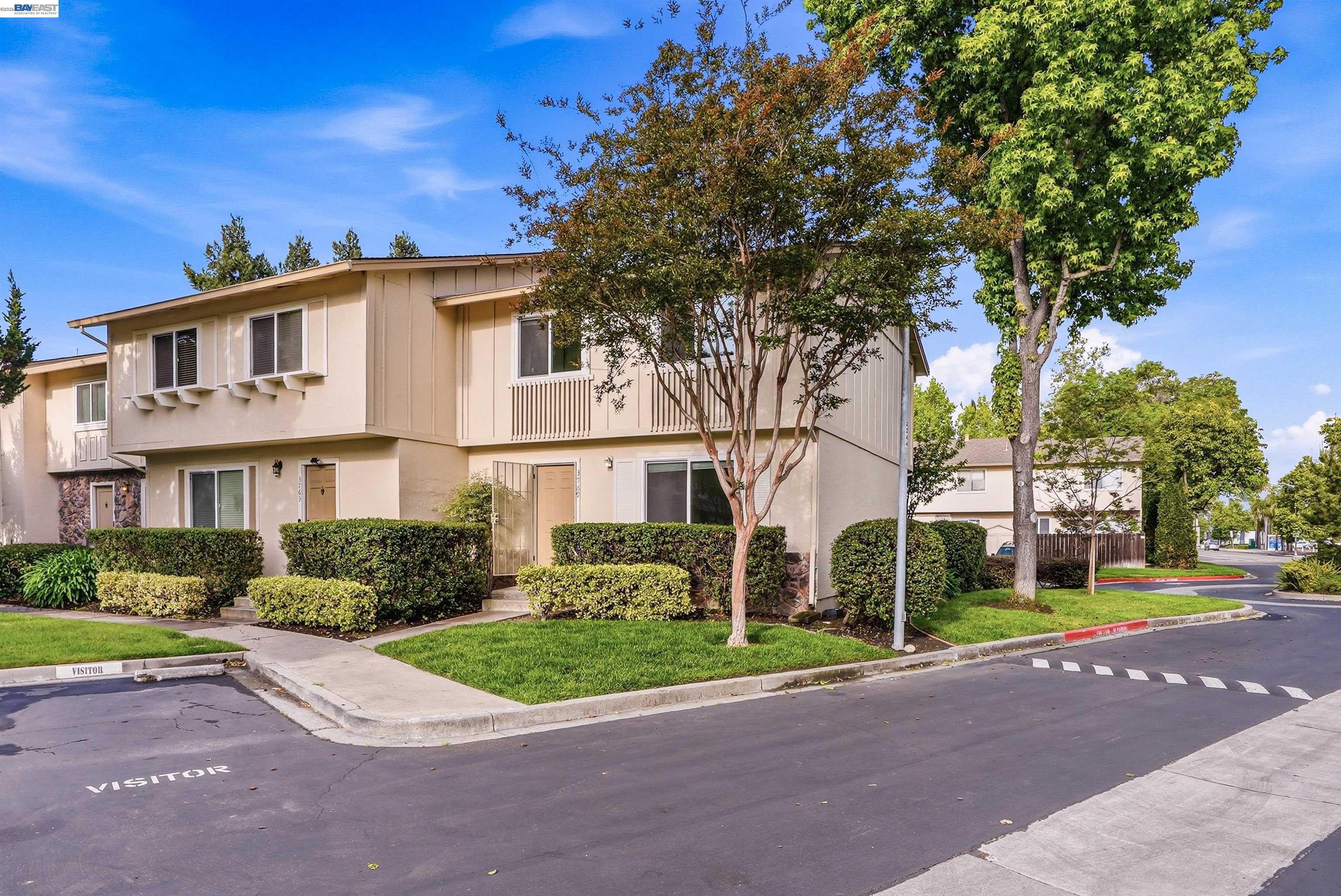 Photo #2: 41132804 Listing: Photo #2