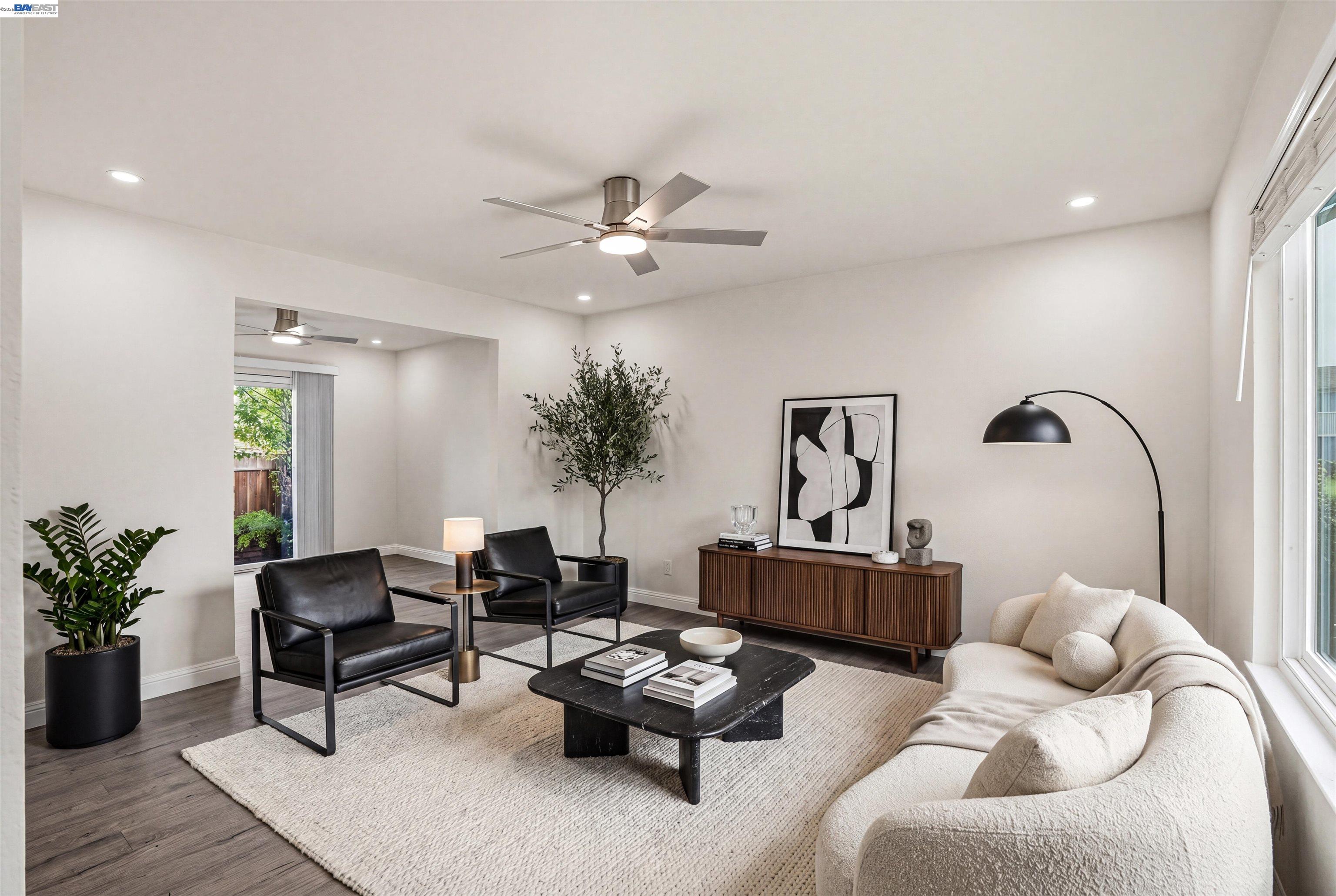 Photo #4: 41132804 Listing: Photo #4