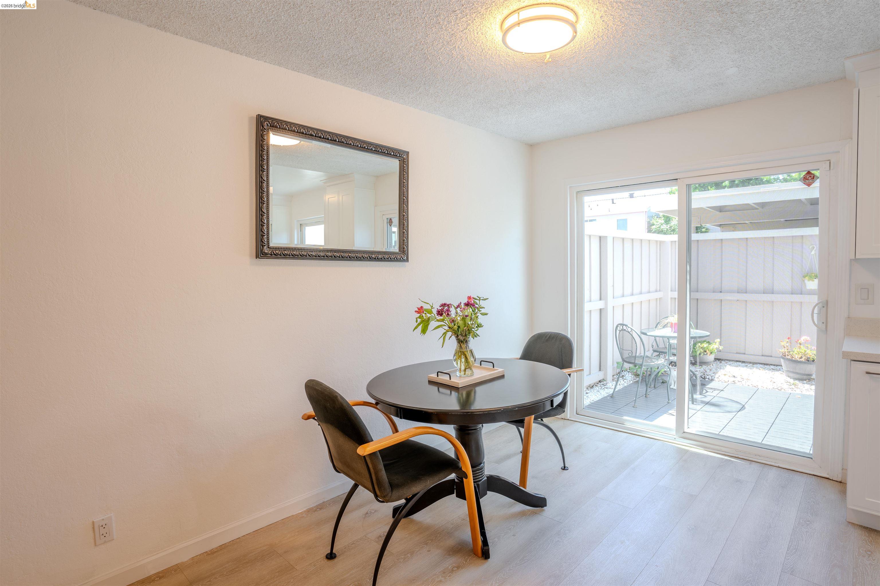 Photo #8: 41132809 Listing: Photo #8