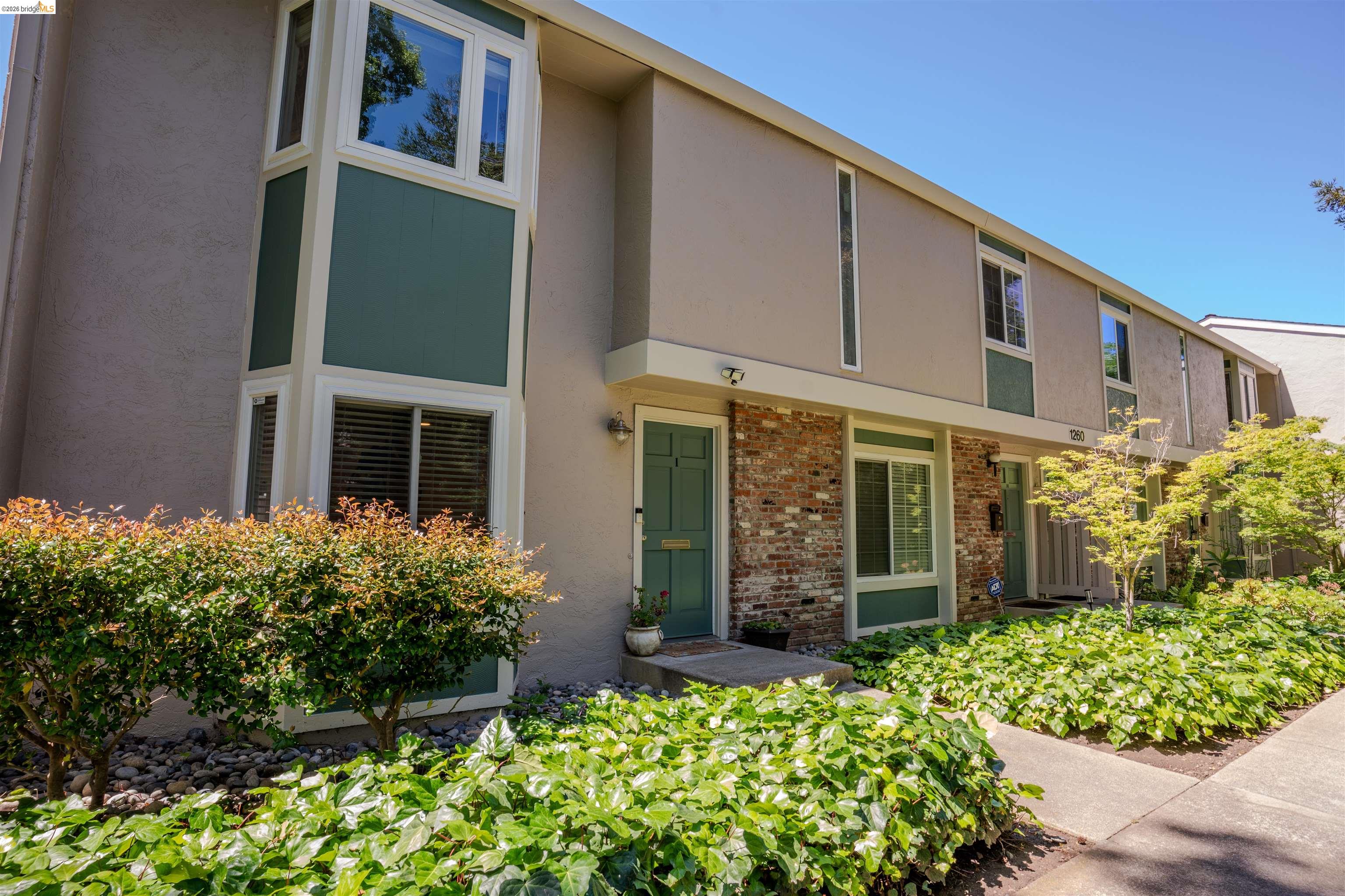 Photo #9: 41132809 Listing: Photo #9