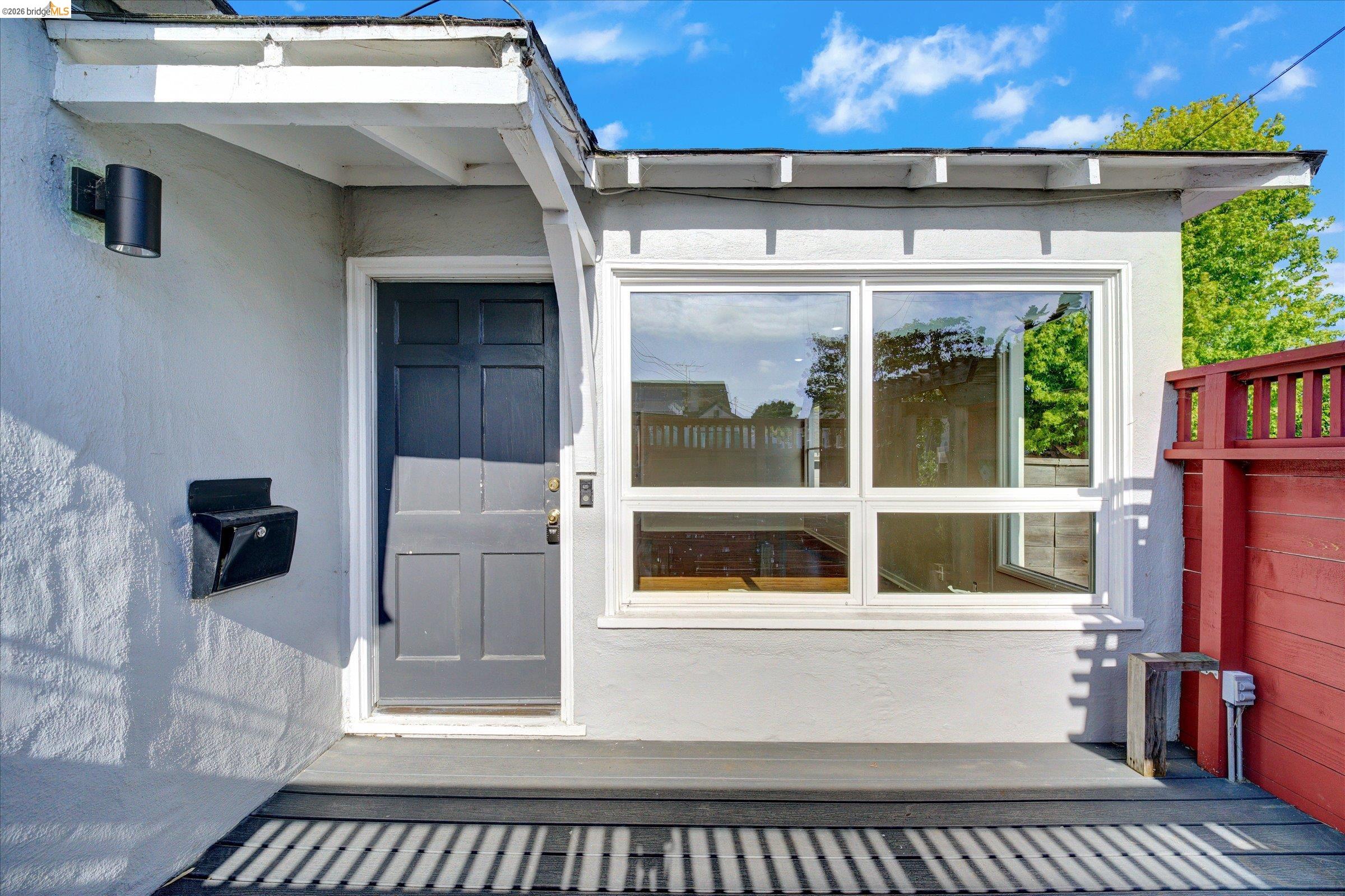 645 31St St, Richmond CA 94804 — photo 4