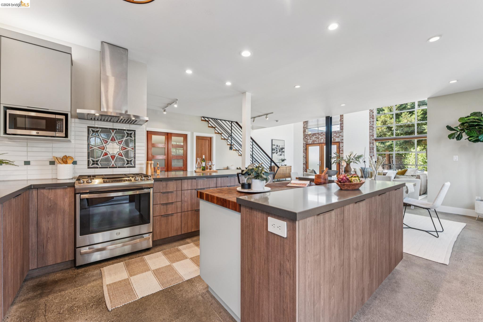 Photo #15: 41132826 Listing: Photo #15