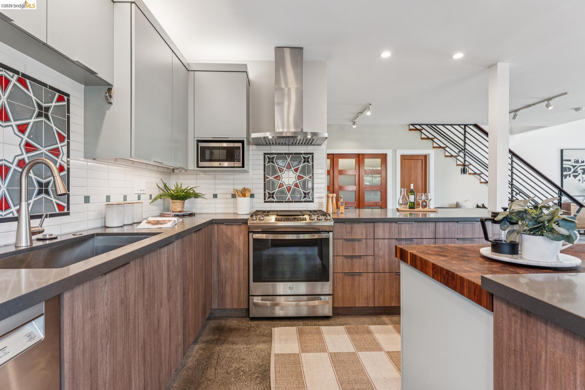 Photo #16: 41132826 Listing: Photo #16