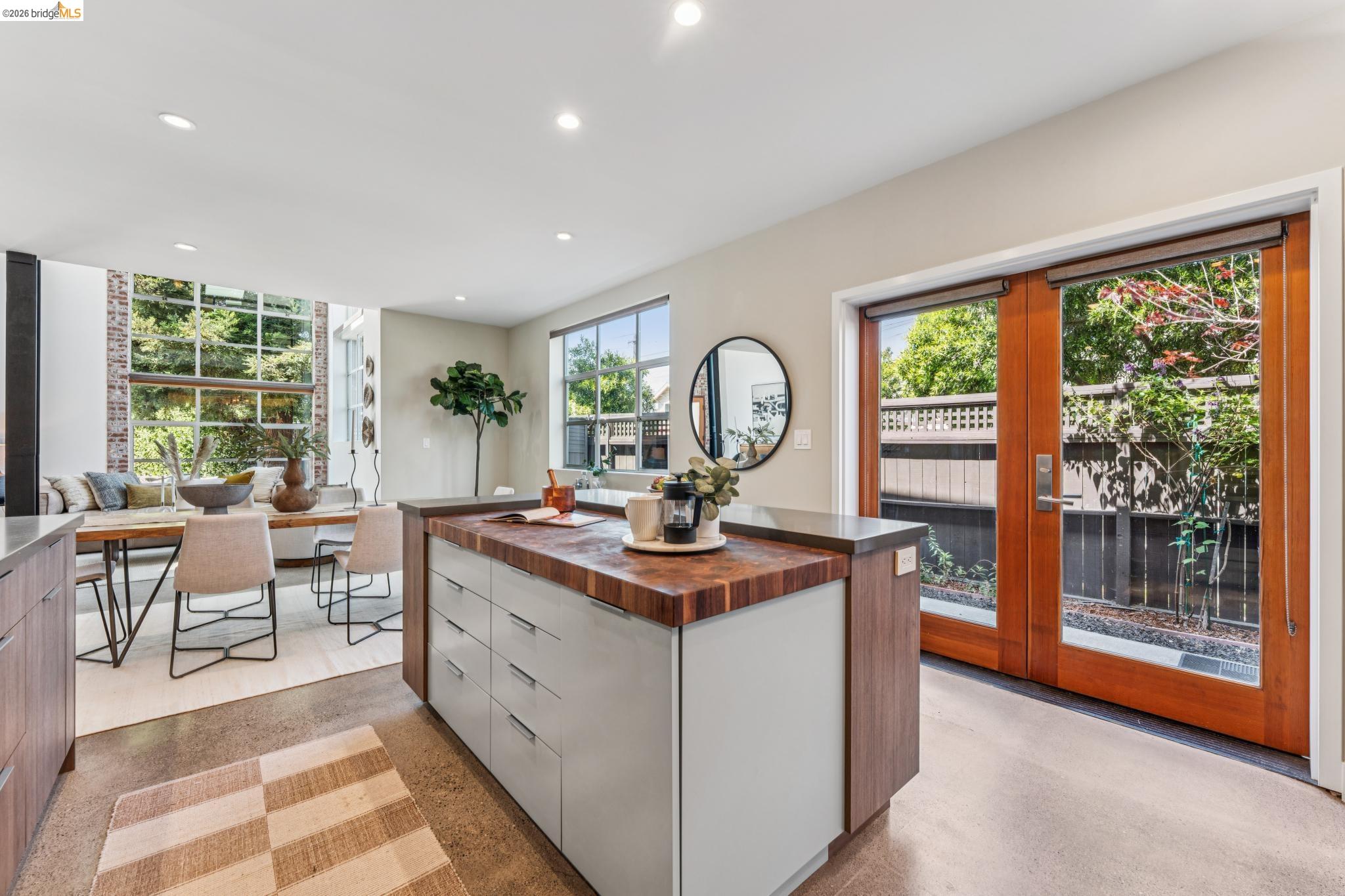 Photo #18: 41132826 Listing: Photo #18