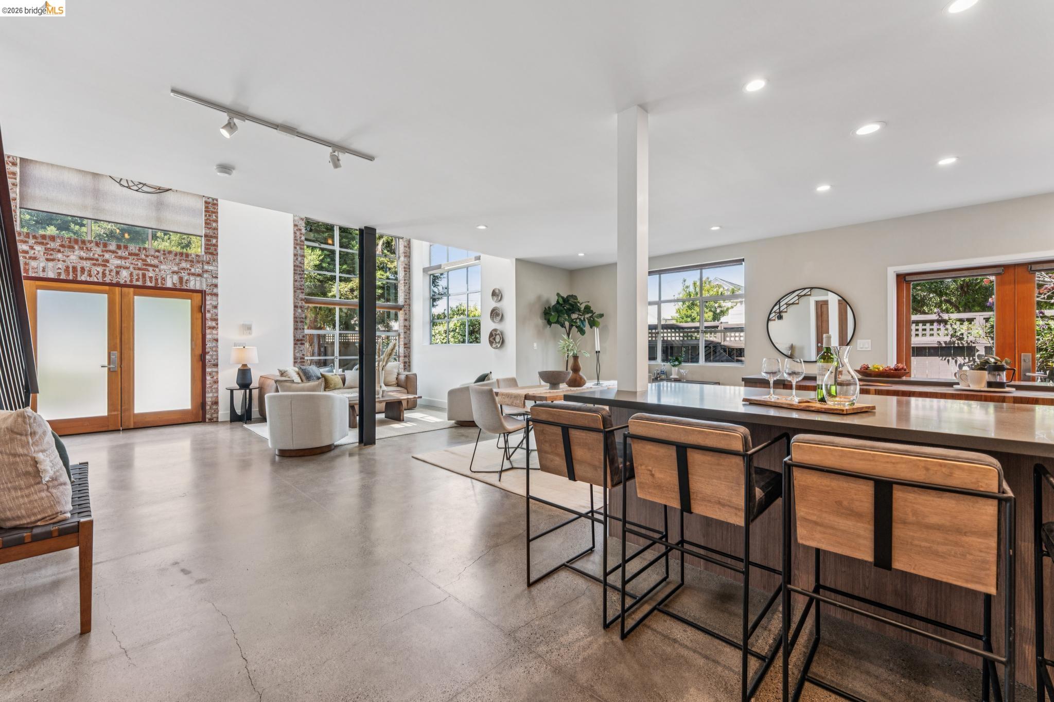 Photo #9: 41132826 Listing: Photo #9