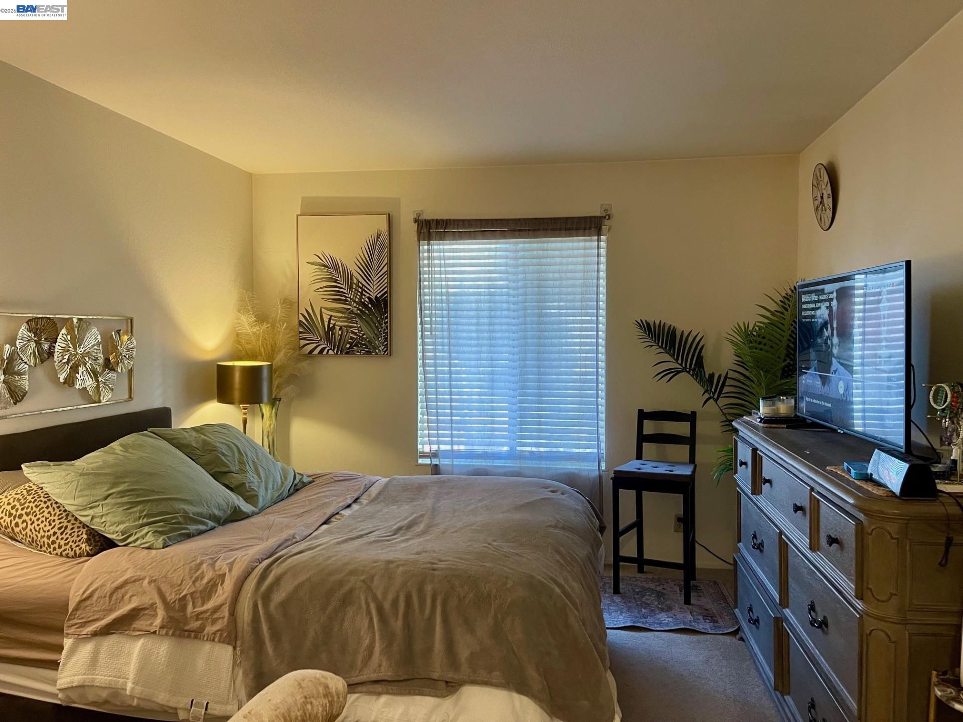 Photo #1: 41132833 Listing: Photo #1