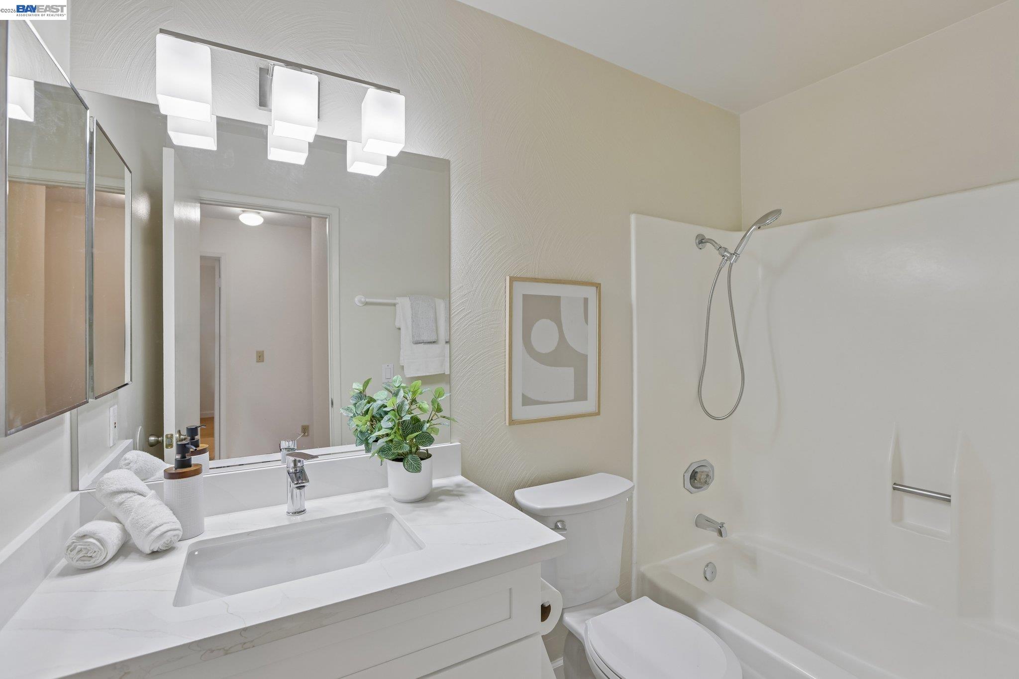 Photo #11: 41132842 Listing: Photo #11