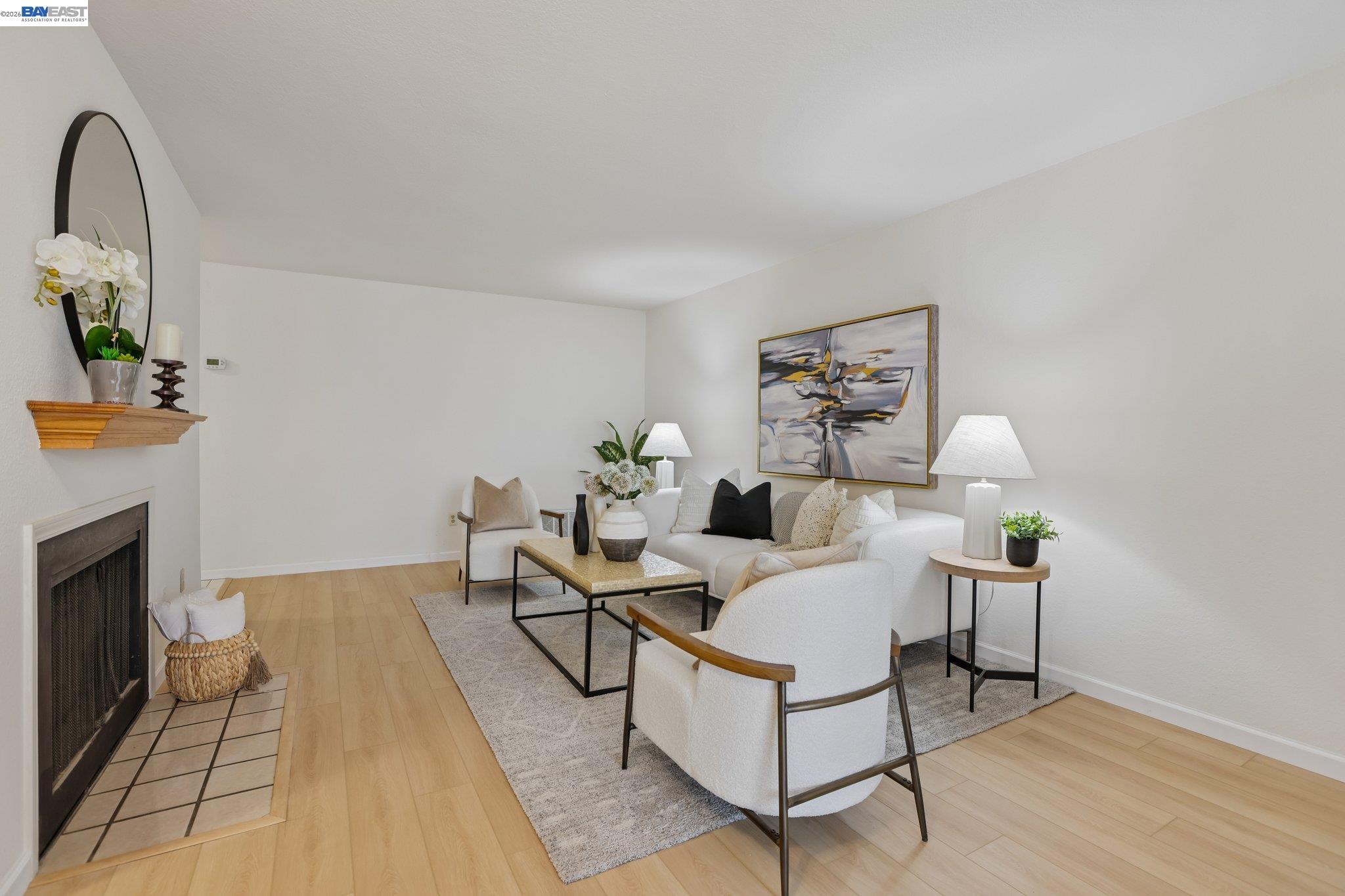 Photo #6: 41132842 Listing: Photo #6