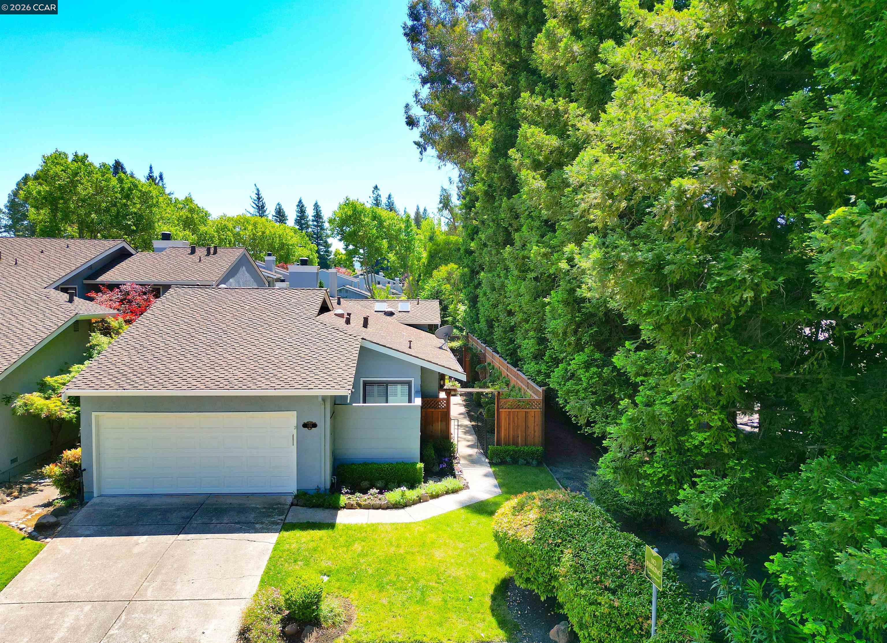 Photo #3: 41132853 Listing: Photo #3