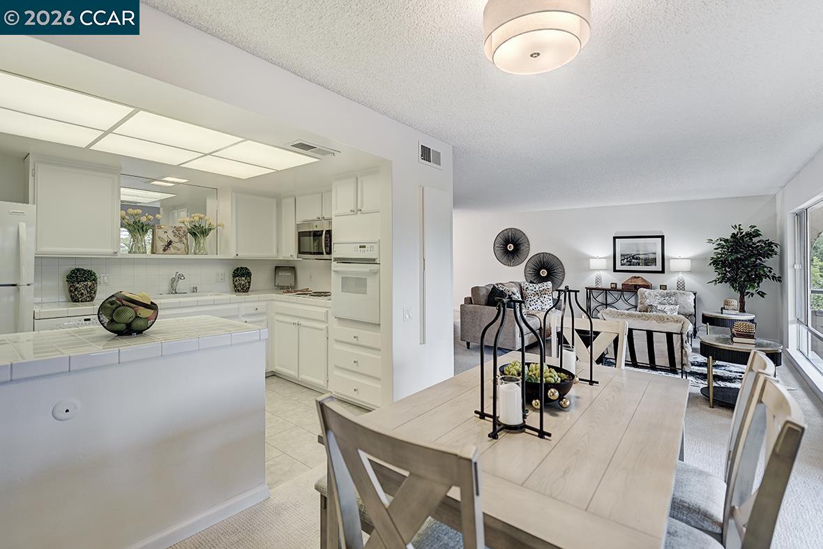 Photo #23: 41132862 Listing: Photo #23