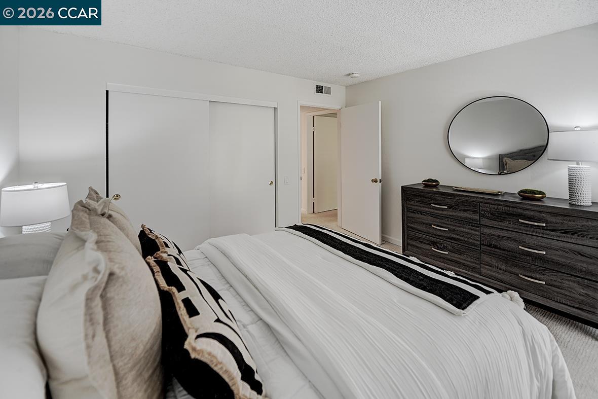 Photo #33: 41132862 Listing: Photo #33