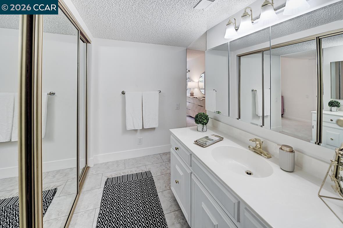 Photo #43: 41132862 Listing: Photo #43