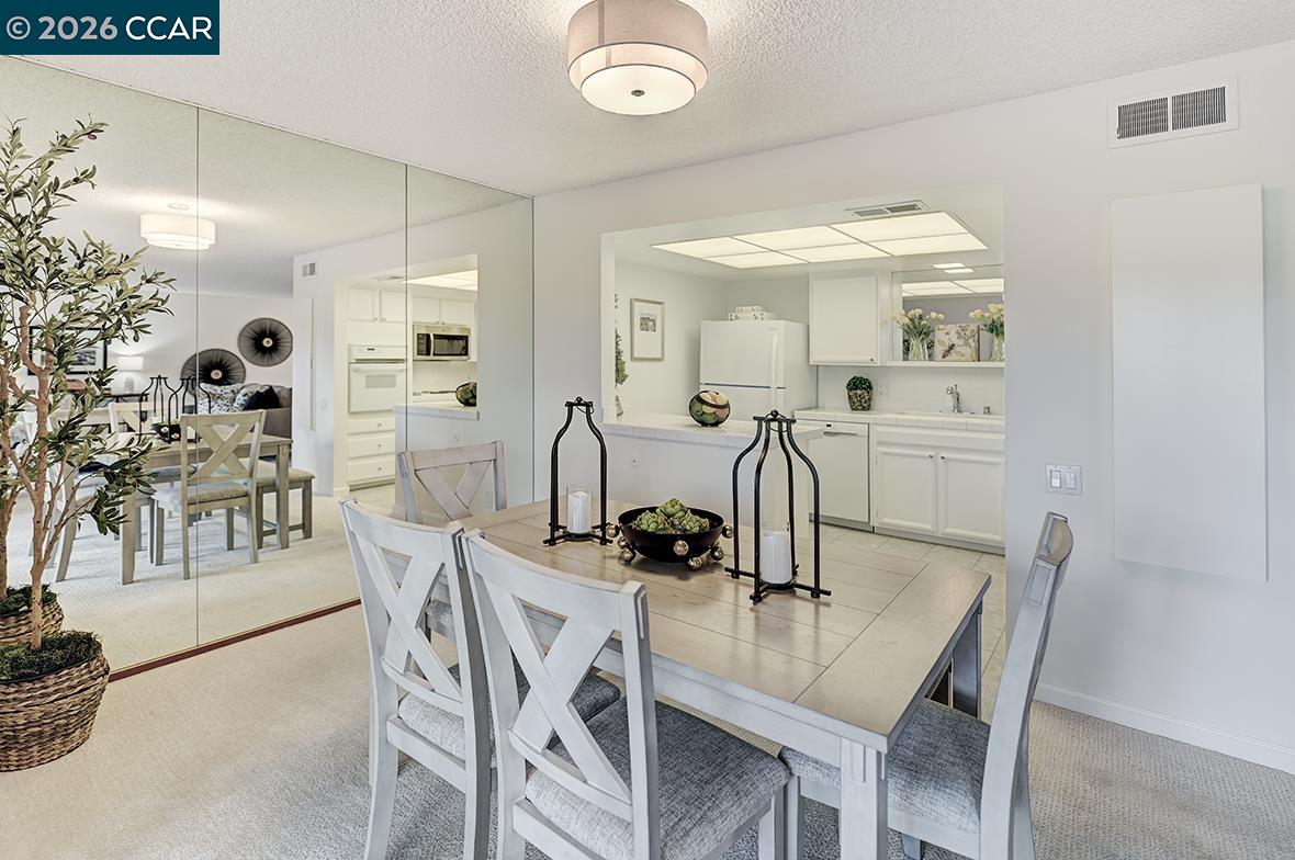 Photo #9: 41132862 Listing: Photo #9