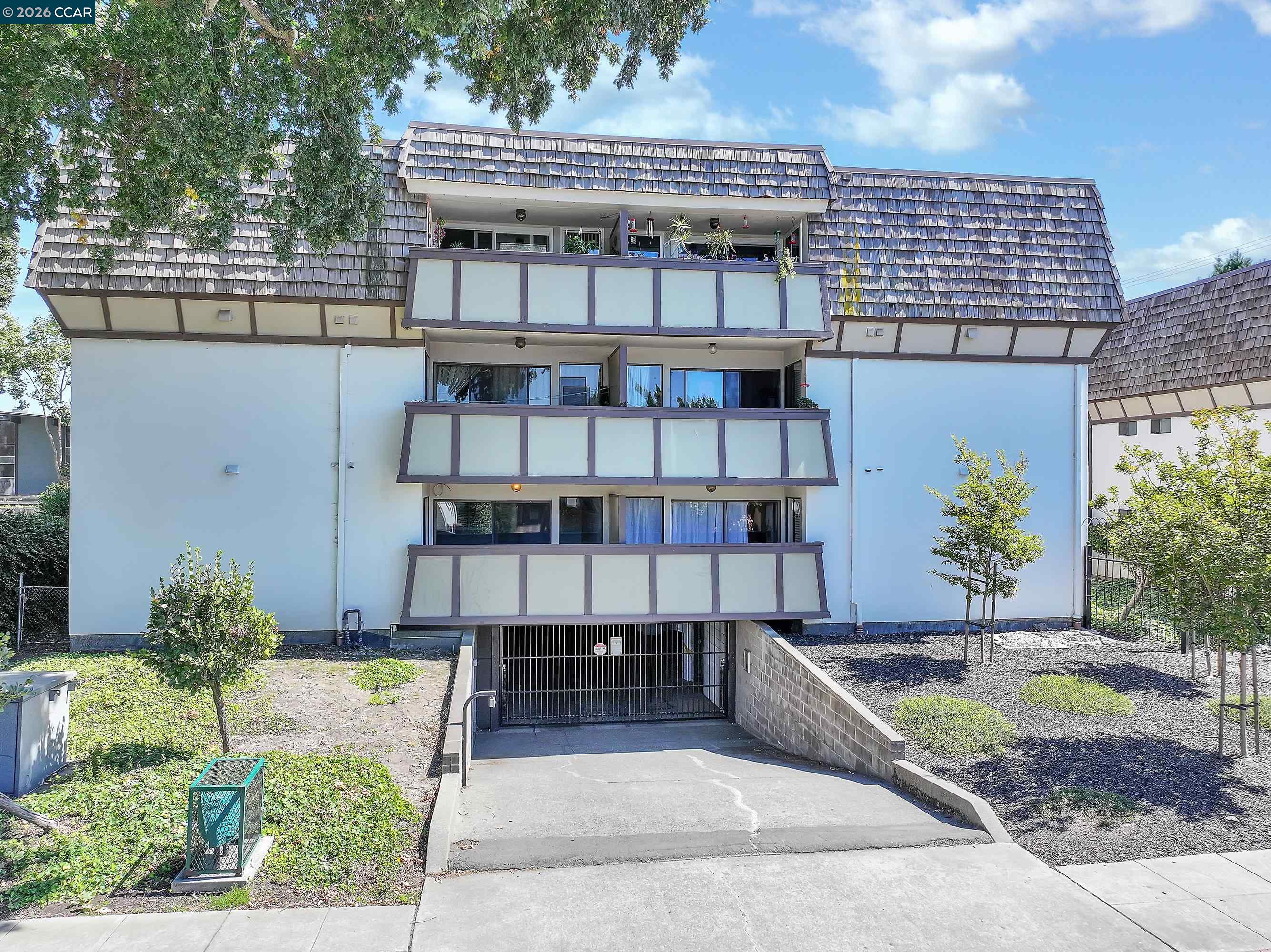 San Leandro  CA Condos For Sale