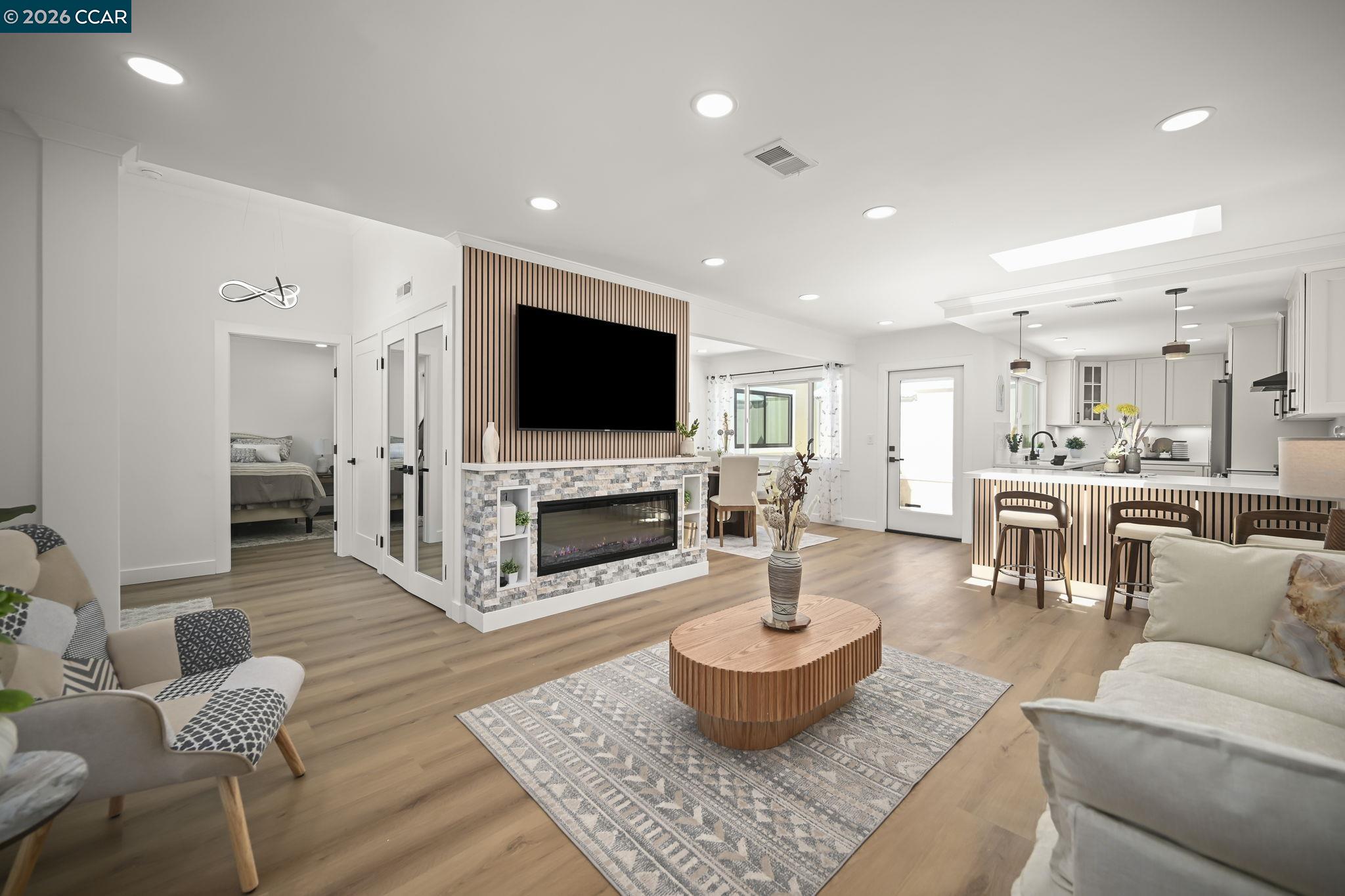 Photo #12: 41132869 Listing: Photo #12
