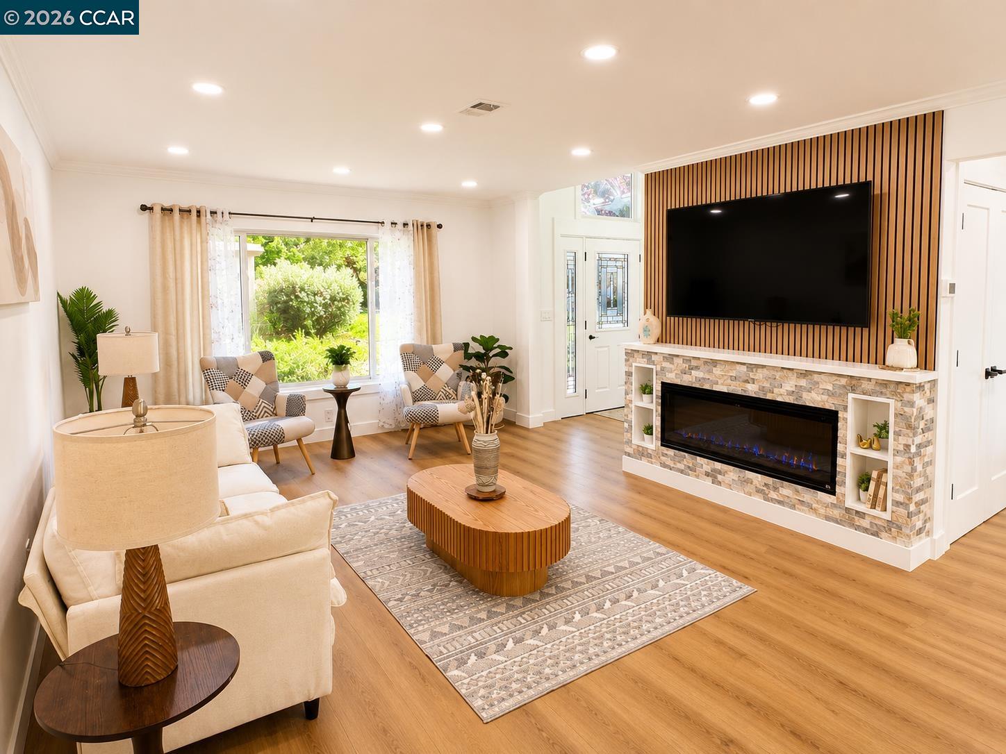 Photo #8: 41132869 Listing: Photo #8