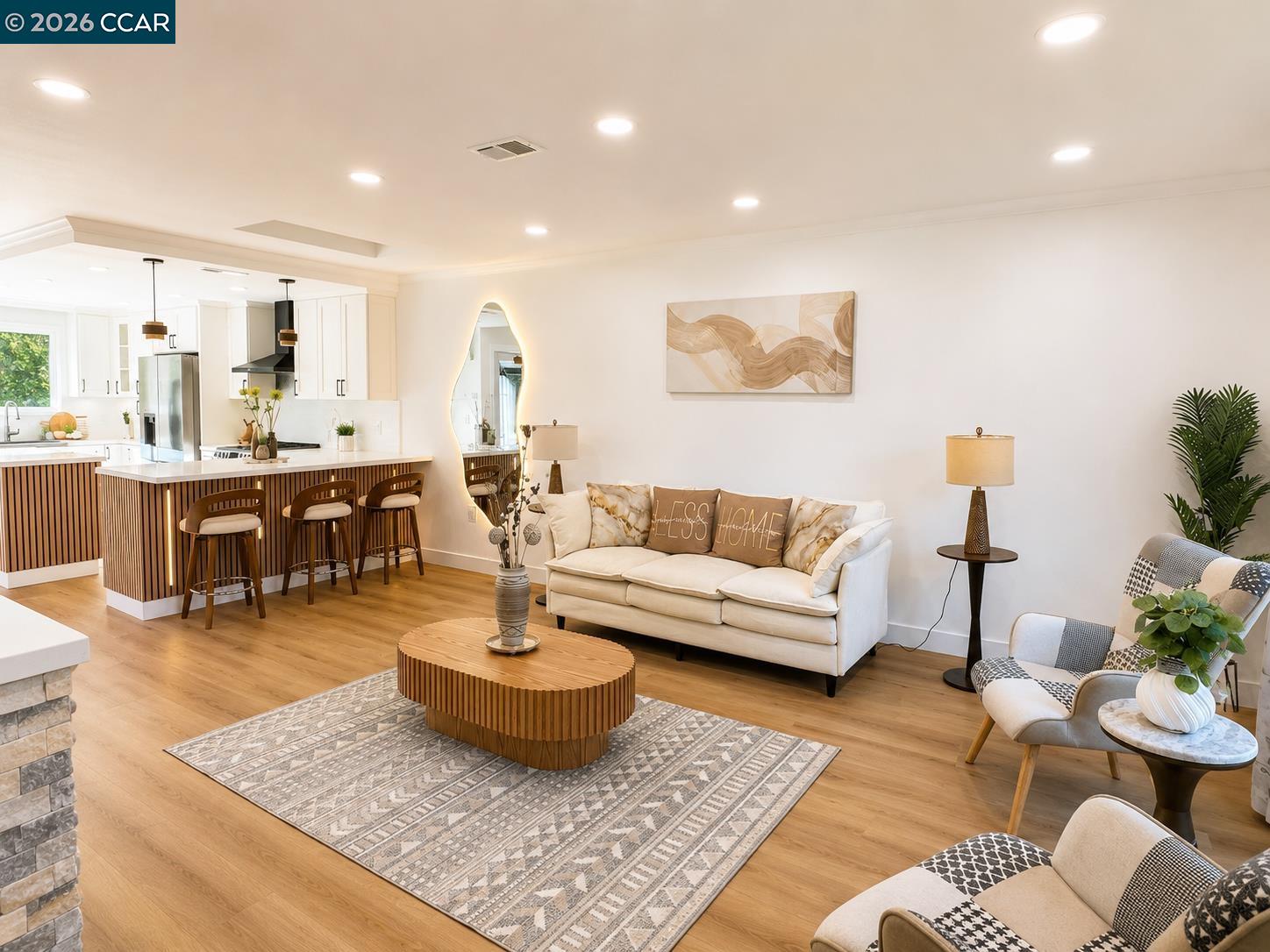 Photo #9: 41132869 Listing: Photo #9