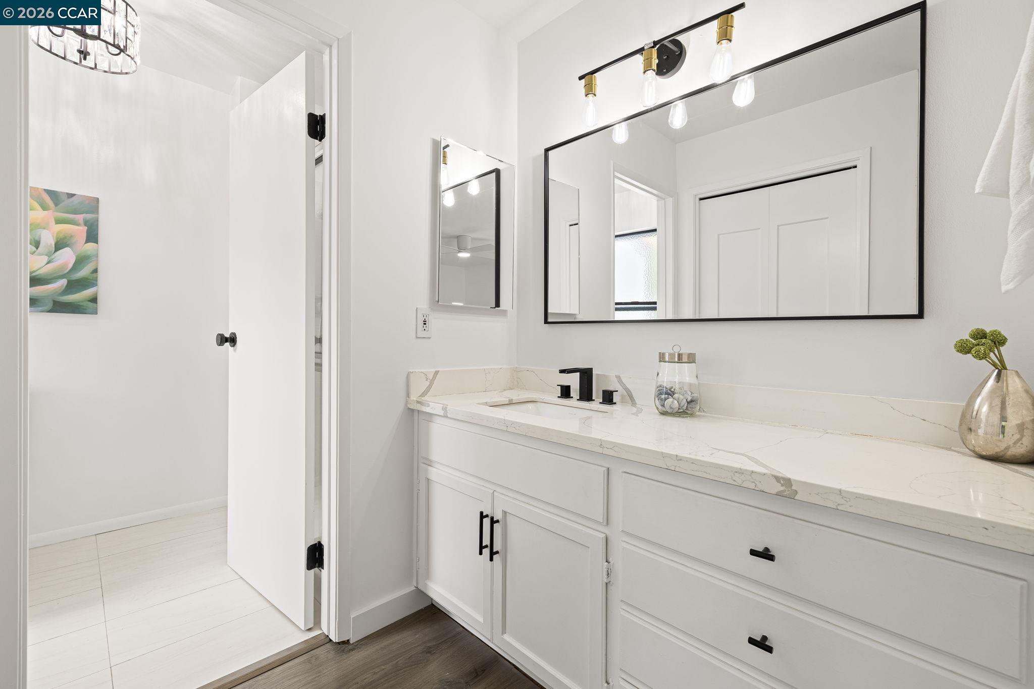 Photo #17: 41132880 Listing: Photo #17