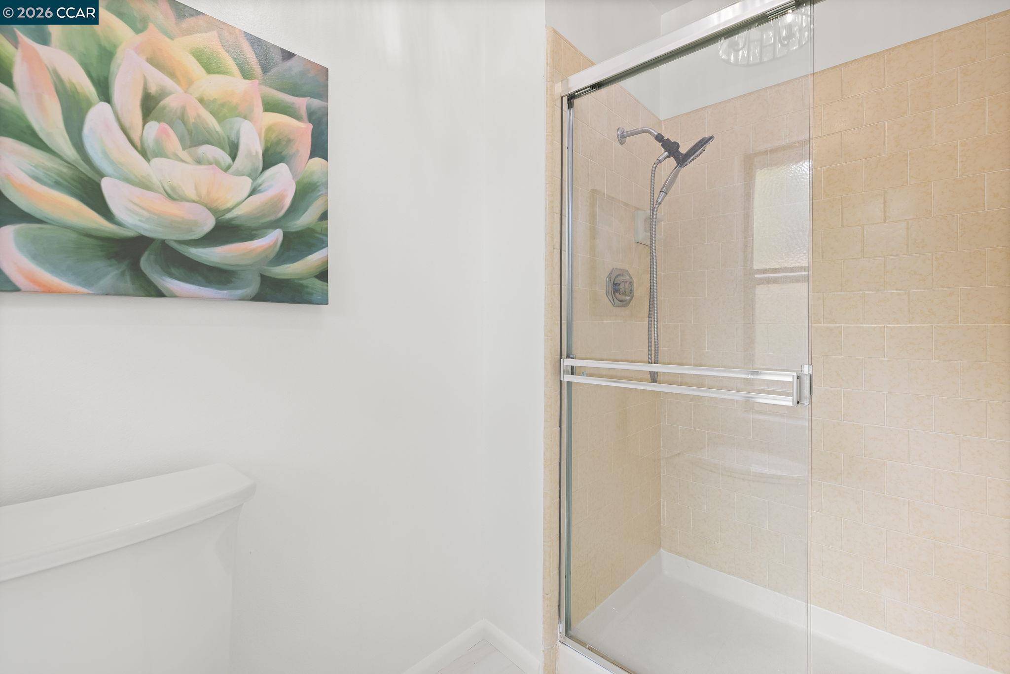 Photo #18: 41132880 Listing: Photo #18