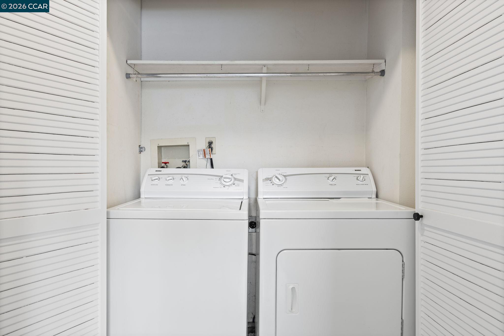 Photo #24: 41132880 Listing: Photo #24