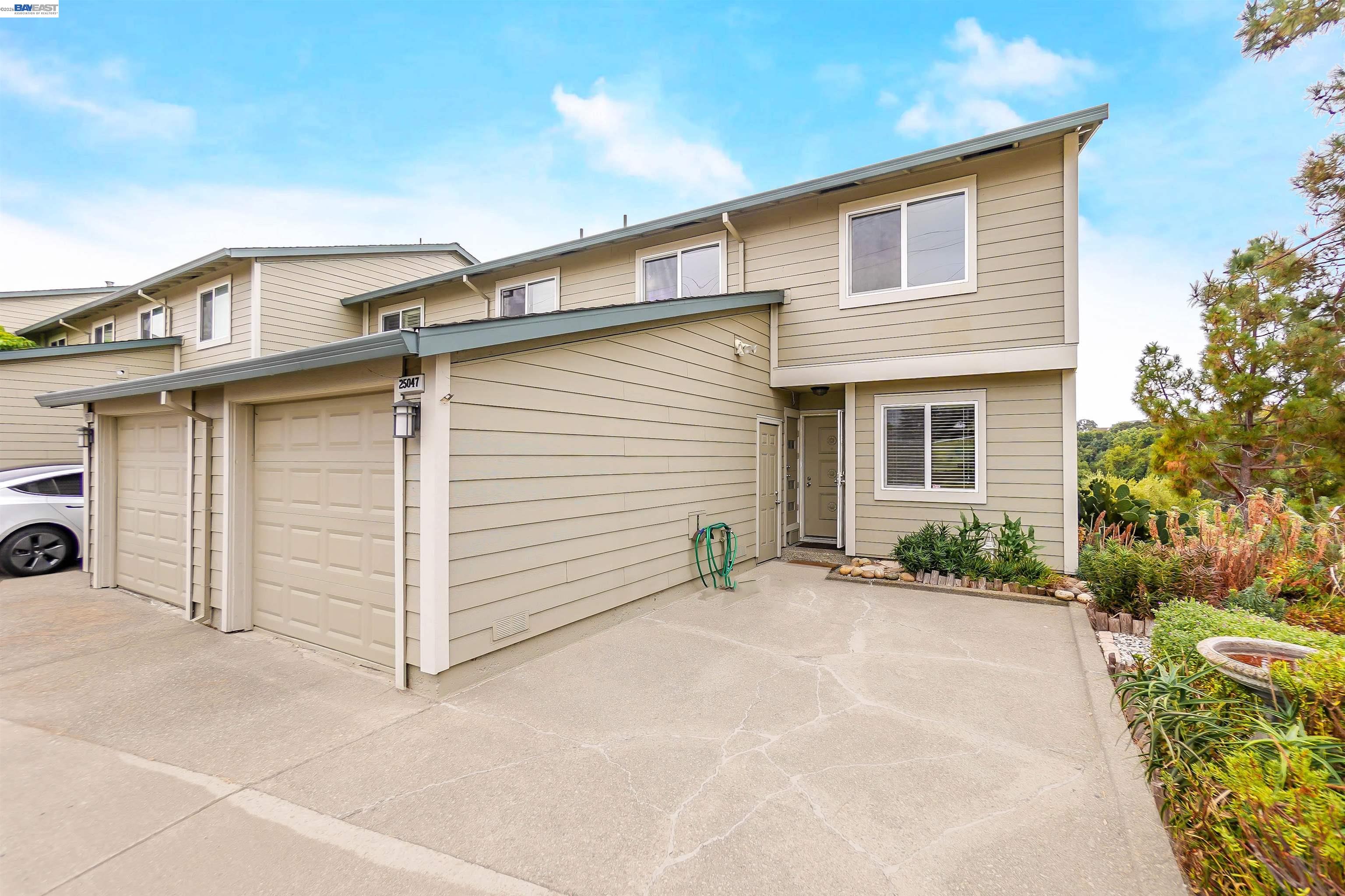 Photo #1: 41132884 Listing: Photo #1