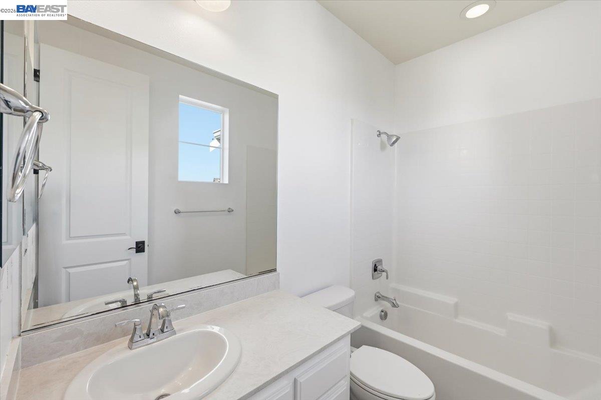 Photo #48: 41132888 Listing: Photo #48