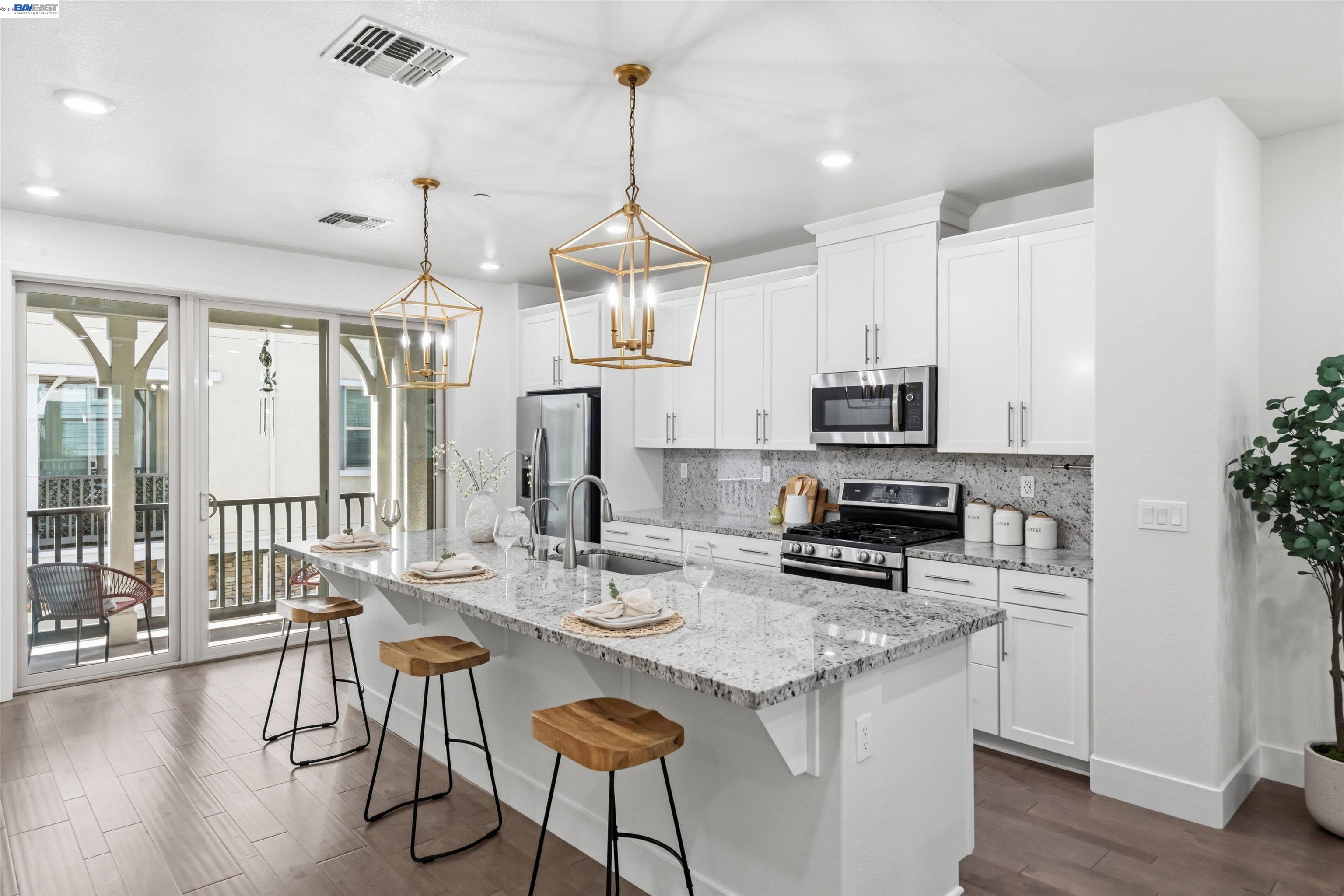 Photo #7: 41132891 Listing: Photo #7