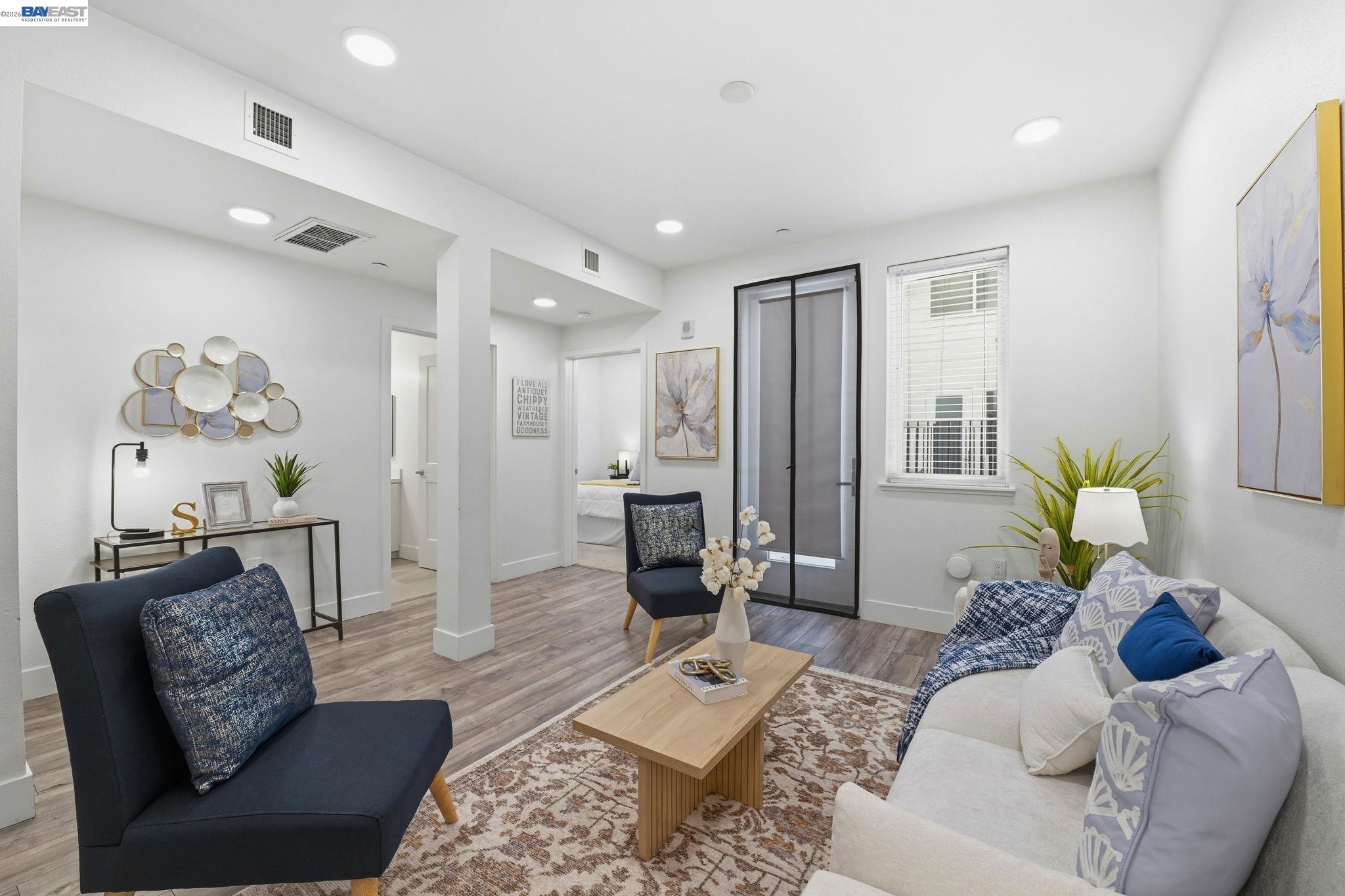 Photo #6: 41132901 Listing: Photo #6