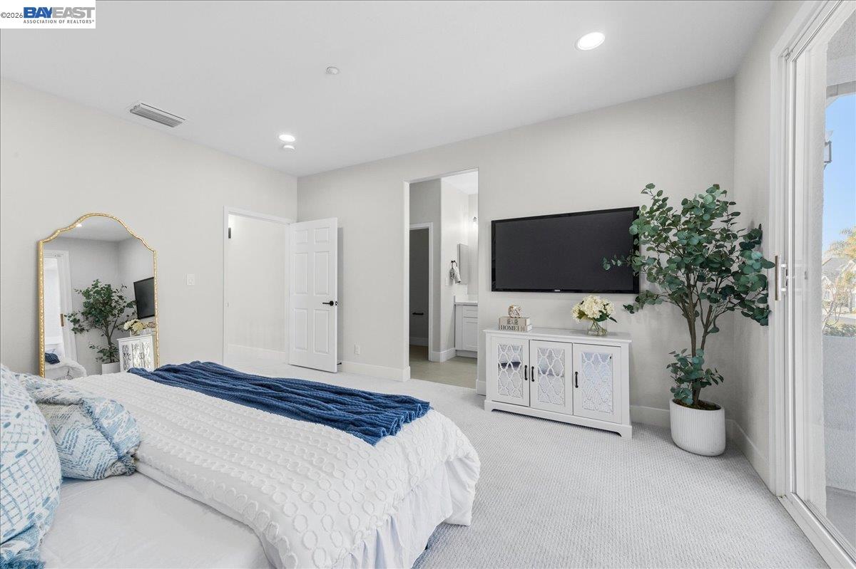 Photo #14: 41132902 Listing: Photo #14