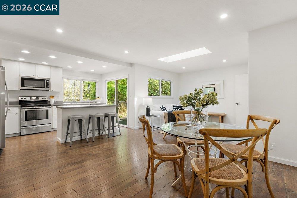 Photo #14: 41132905 Listing: Photo #14