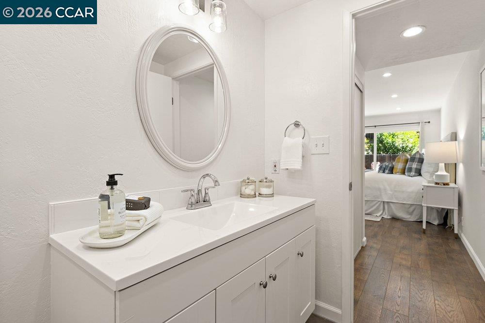 Photo #25: 41132905 Listing: Photo #25