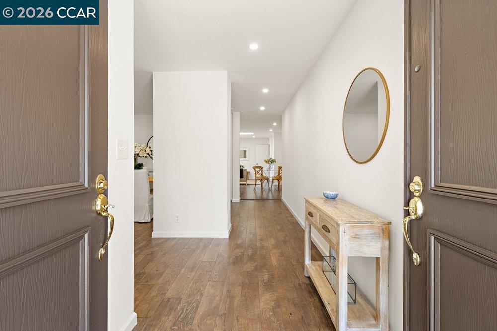 Photo #3: 41132905 Listing: Photo #3