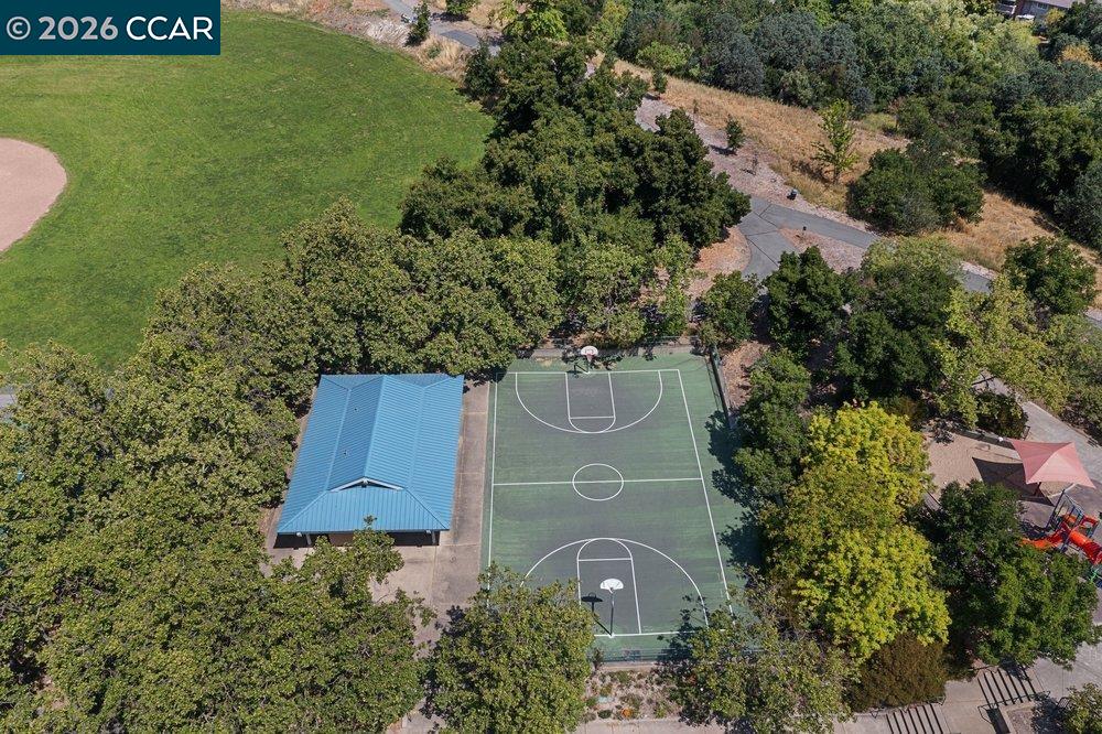 Photo #40: 41132905 Listing: Photo #40