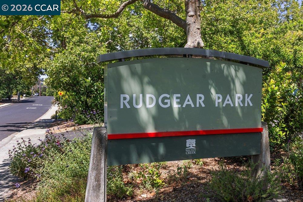 Photo #41: 41132905 Listing: Photo #41