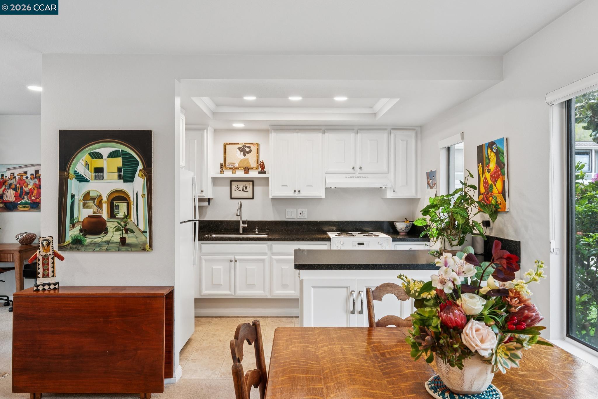 Photo #11: 41132918 Listing: Photo #11