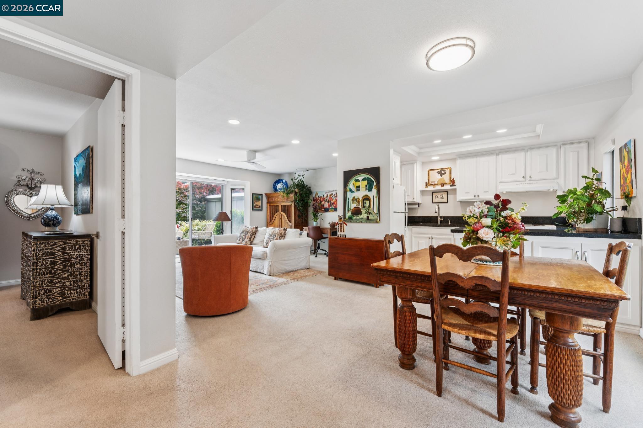 Photo #14: 41132918 Listing: Photo #14