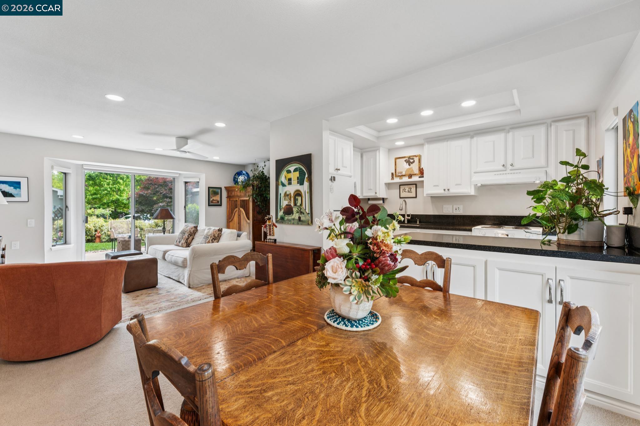 Photo #9: 41132918 Listing: Photo #9