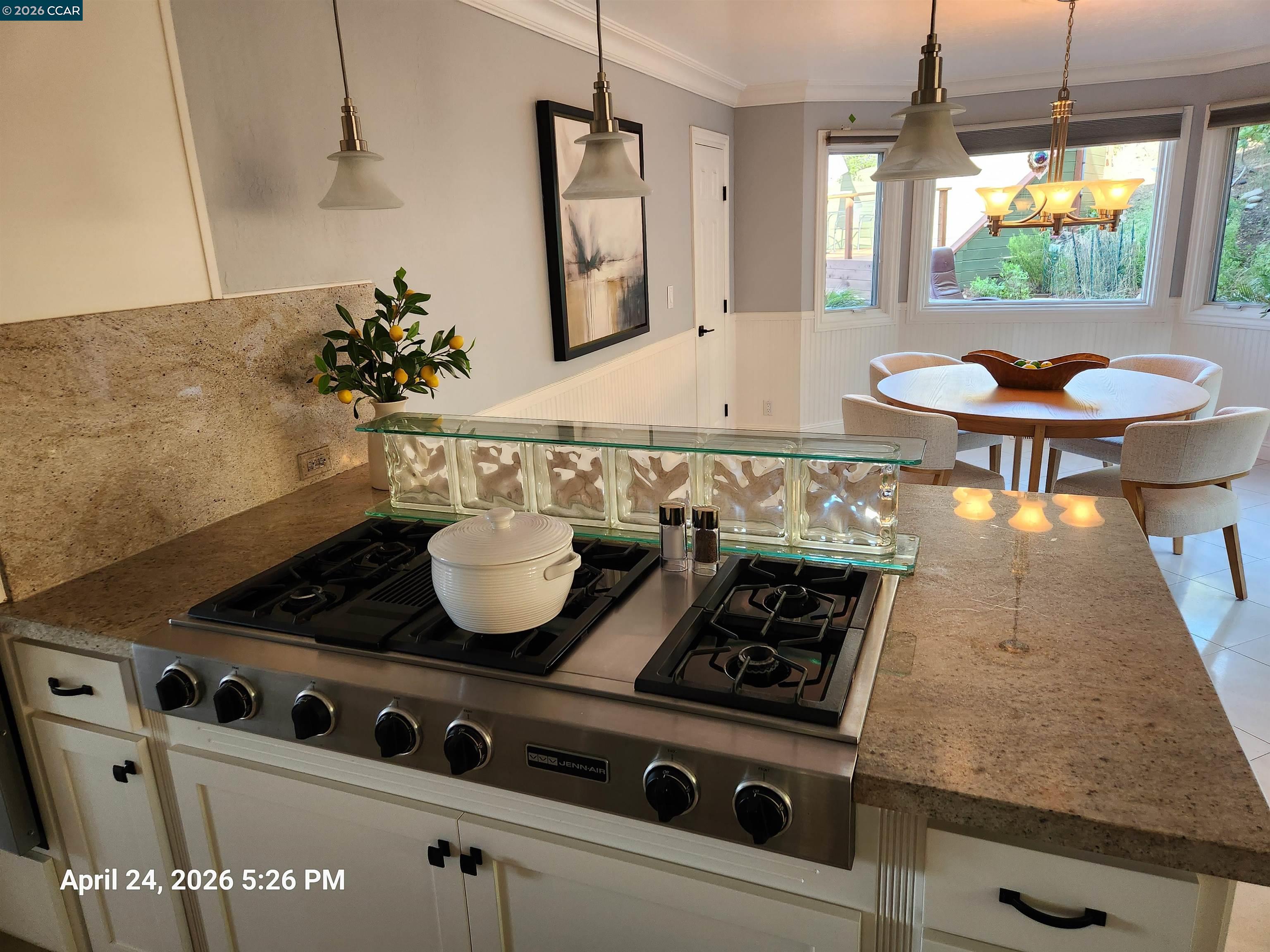 5530 Merritt Dr, Concord CA 94521 — photo 27