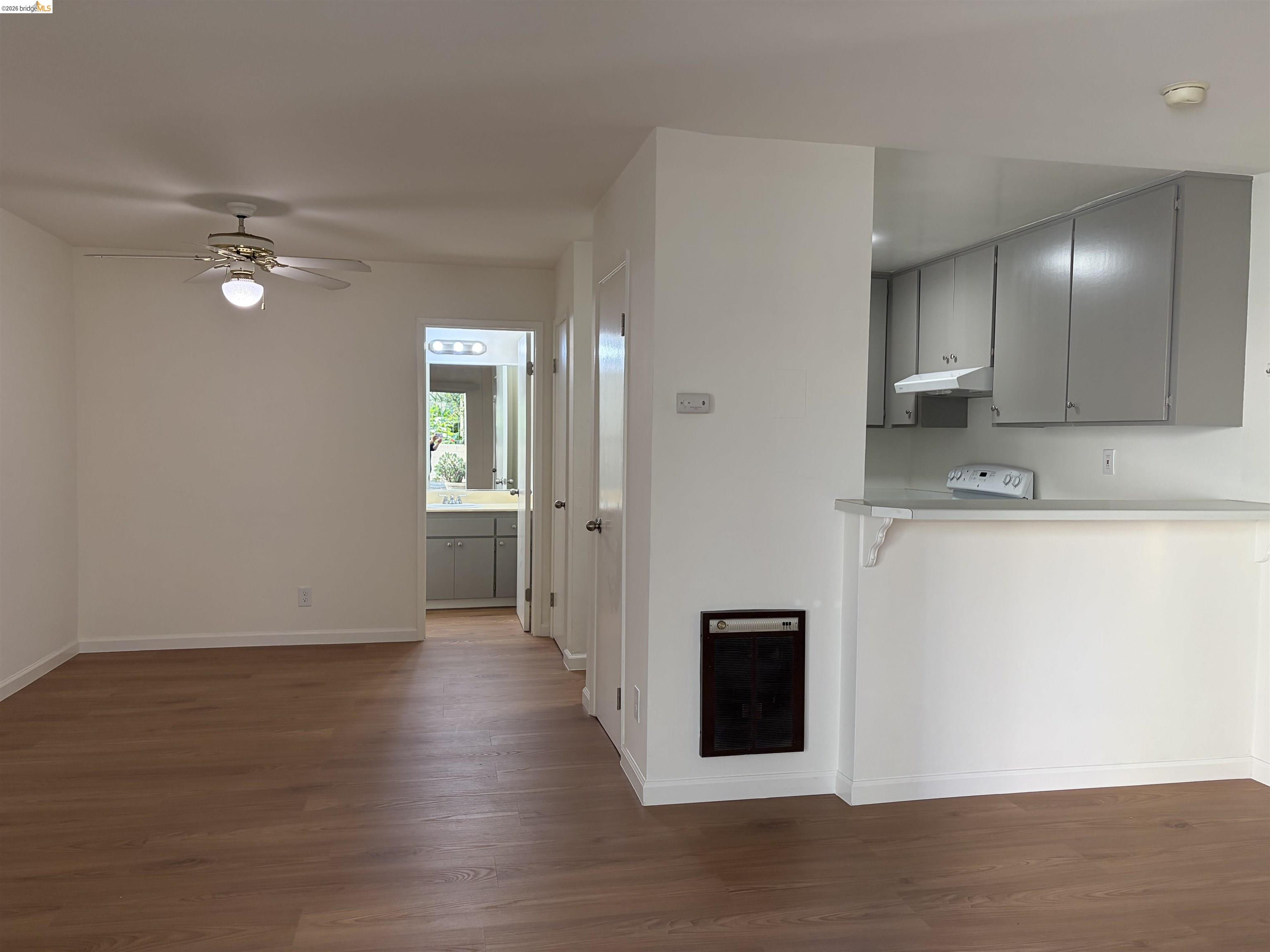 Photo #11: 41132930 Listing: Photo #11