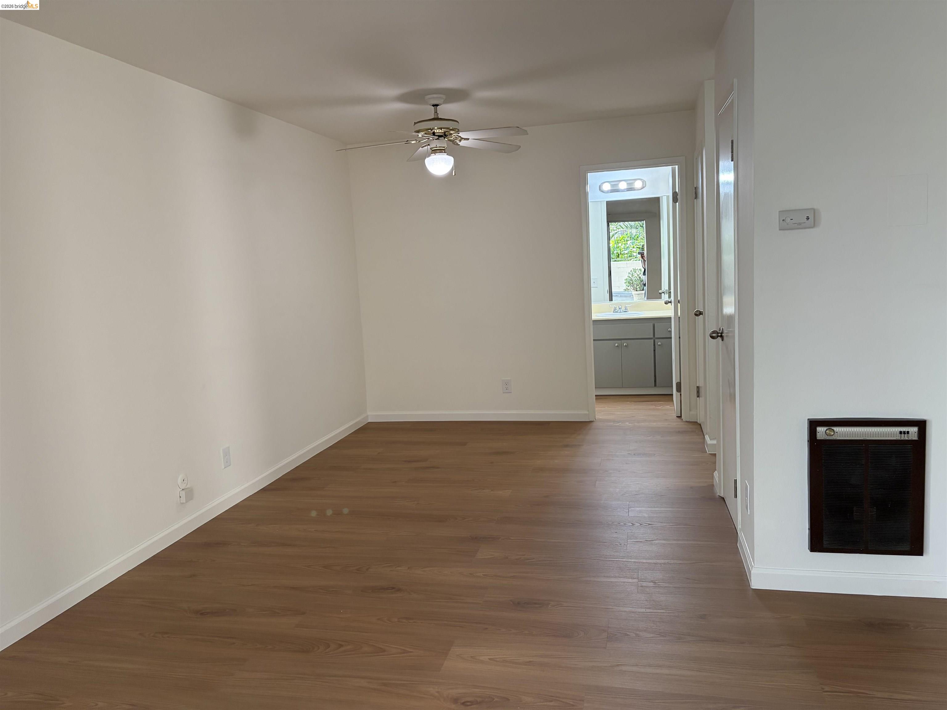 Photo #15: 41132930 Listing: Photo #15