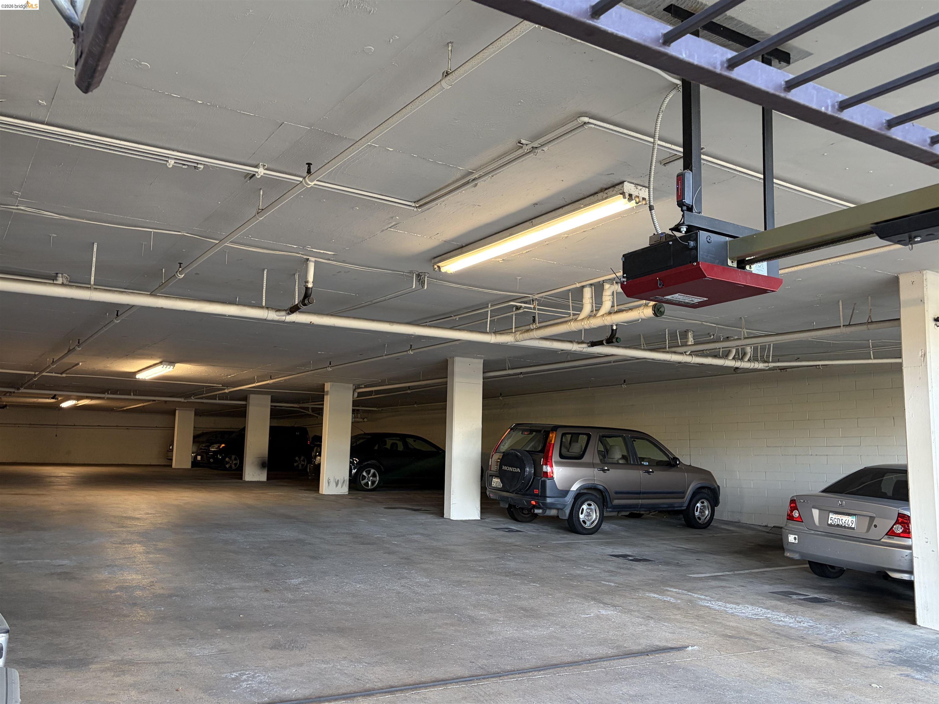 Photo #39: 41132930 Listing: Photo #39