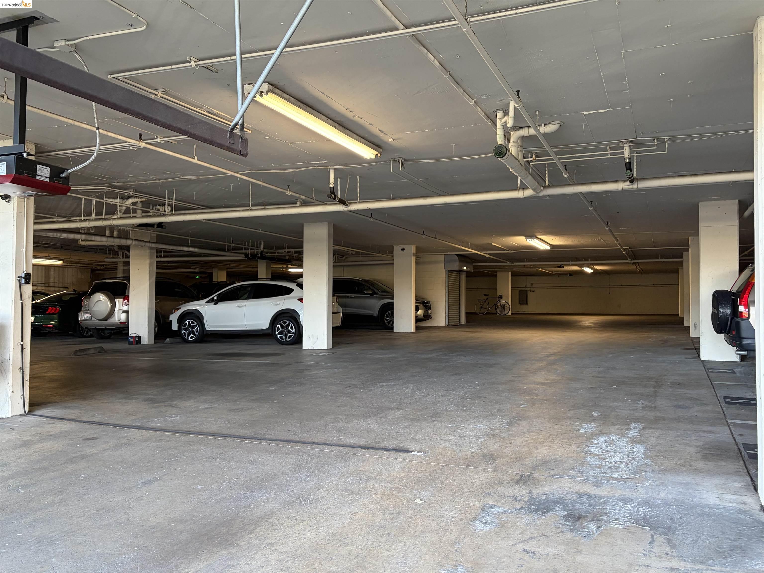 Photo #41: 41132930 Listing: Photo #41