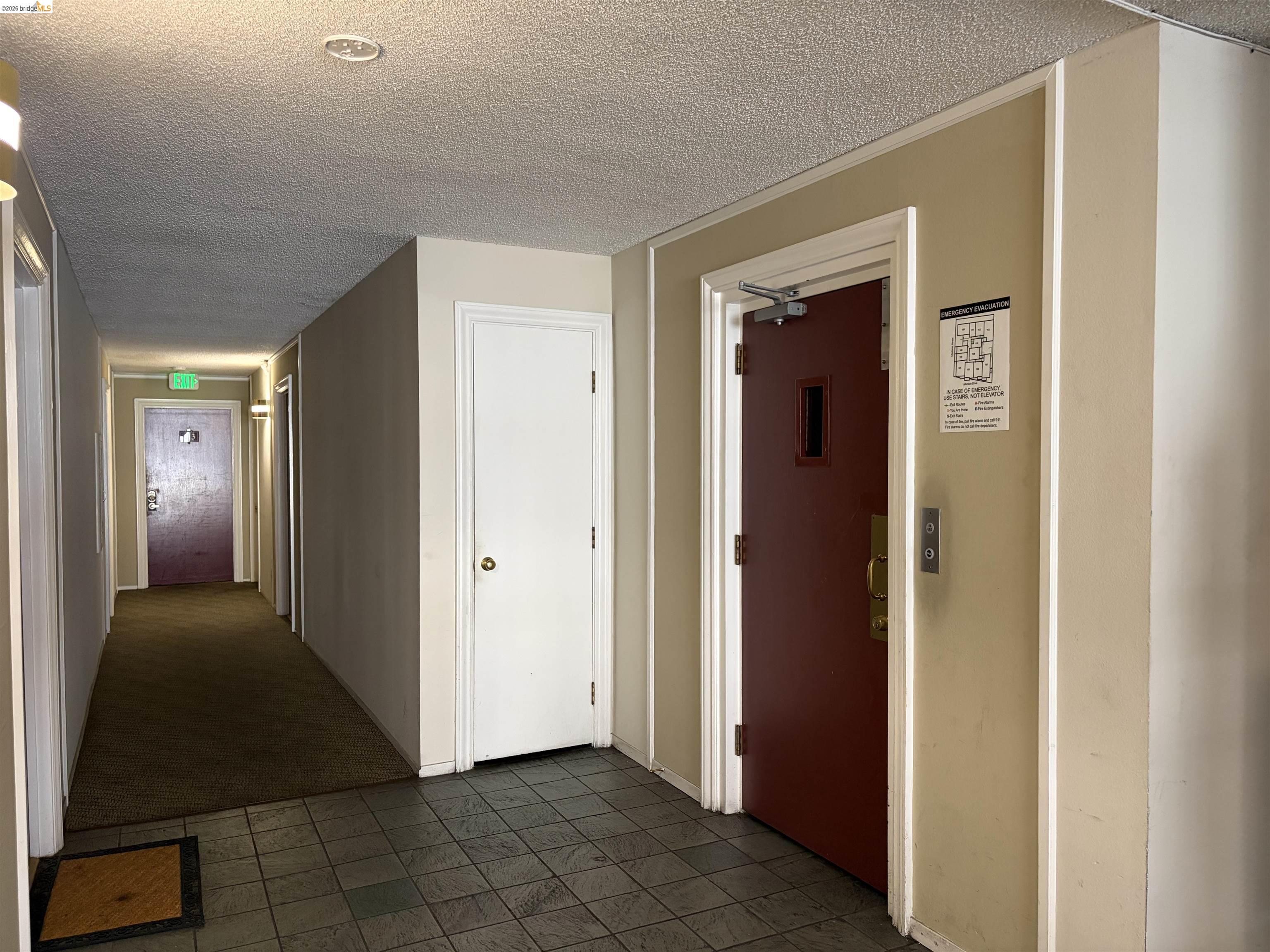 Photo #8: 41132930 Listing: Photo #8